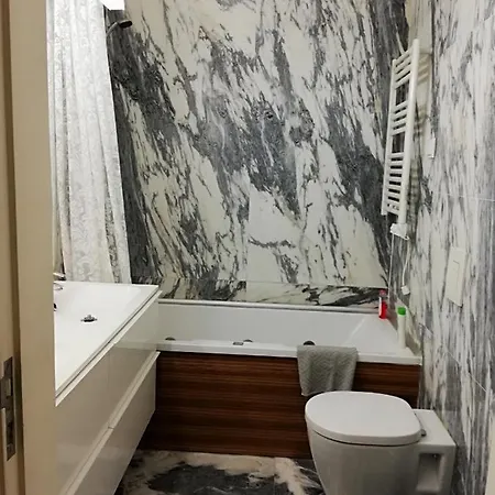 Beautiful Garden-campo Pequeno * ליסבון